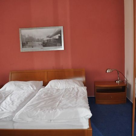 Penzion U Coufalu Lostice Zewnętrze zdjęcie